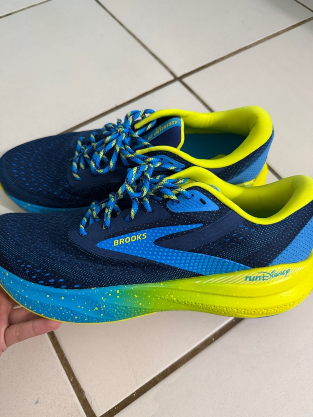 Brooks Mens Disney Sneakers